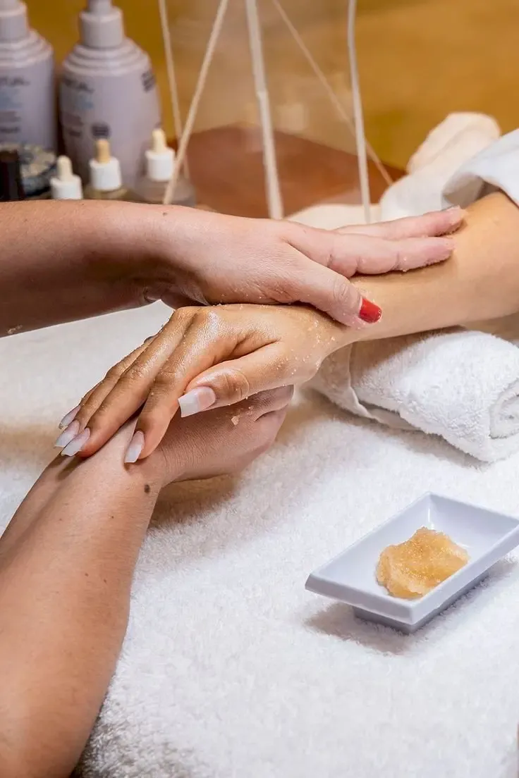 Massage & Body Scrub